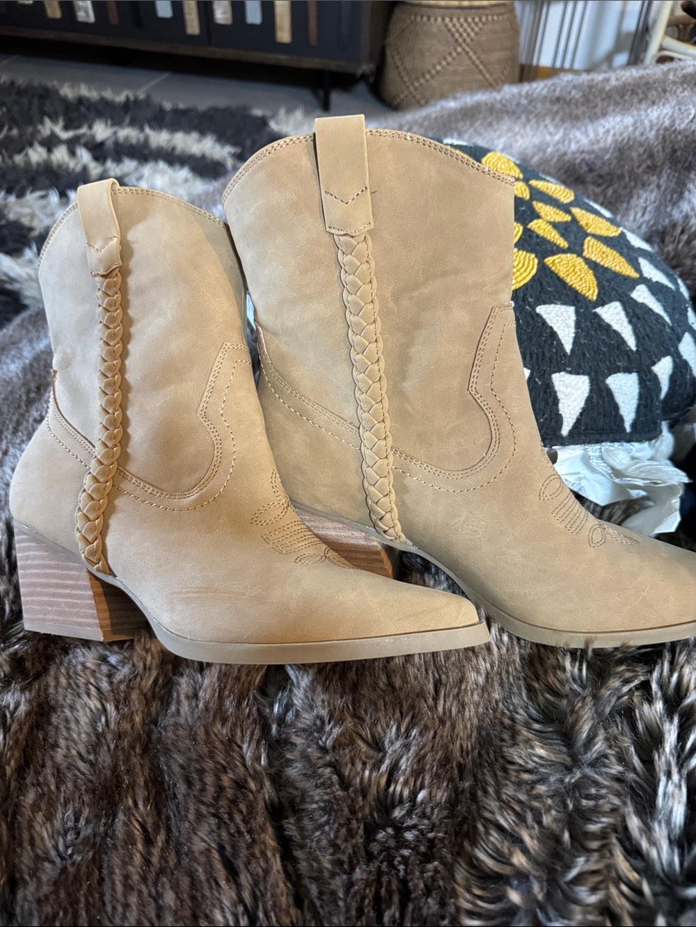 Dolce Vita Beige Braided Nubuck Western Ankle Boots